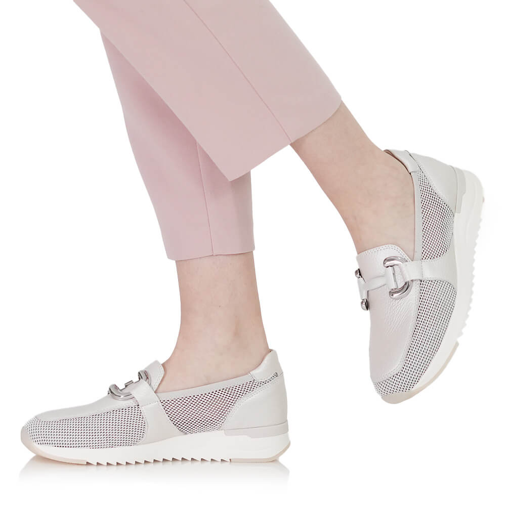 PANTOFI DAMA CAPRICE