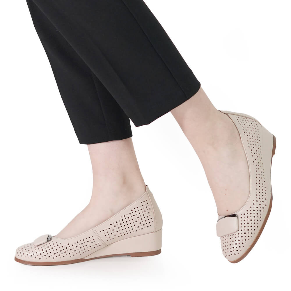 PANTOFI PERFORATI FIORE FINO