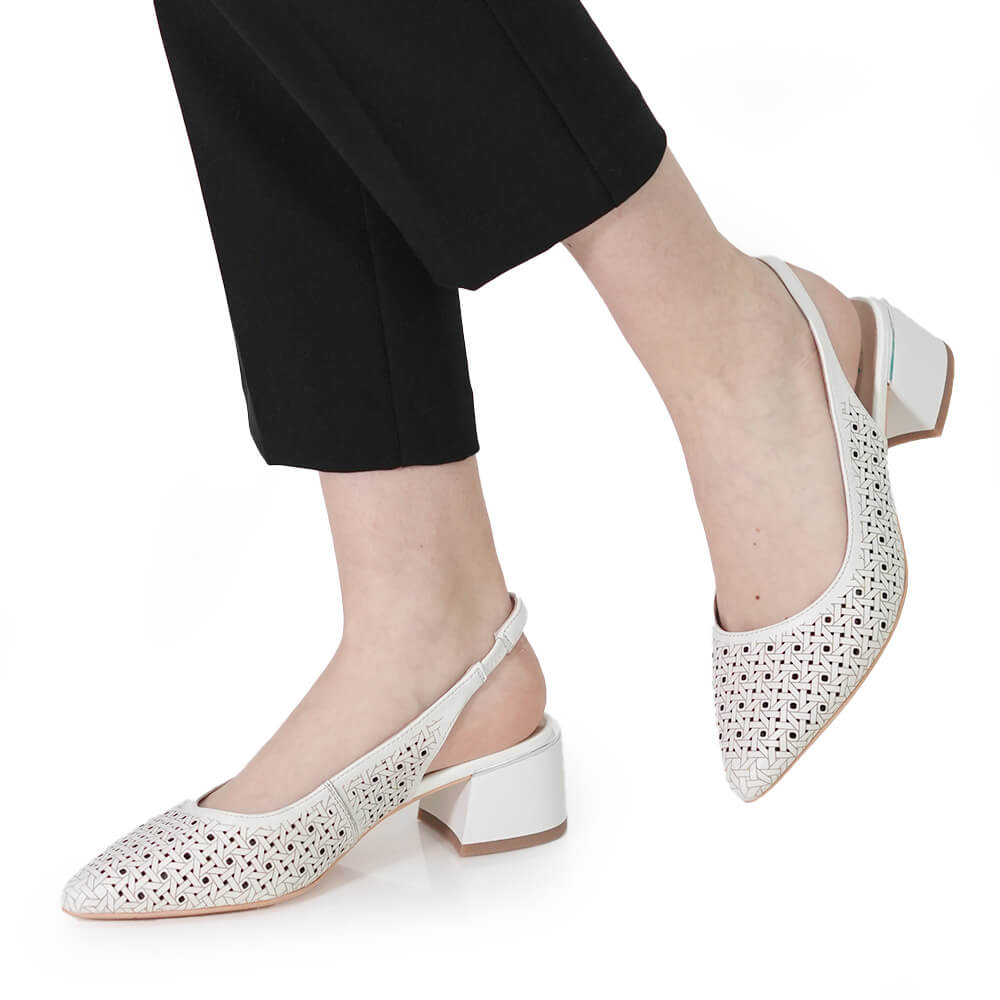 PANTOFI DECUPATI FIORE FINO
